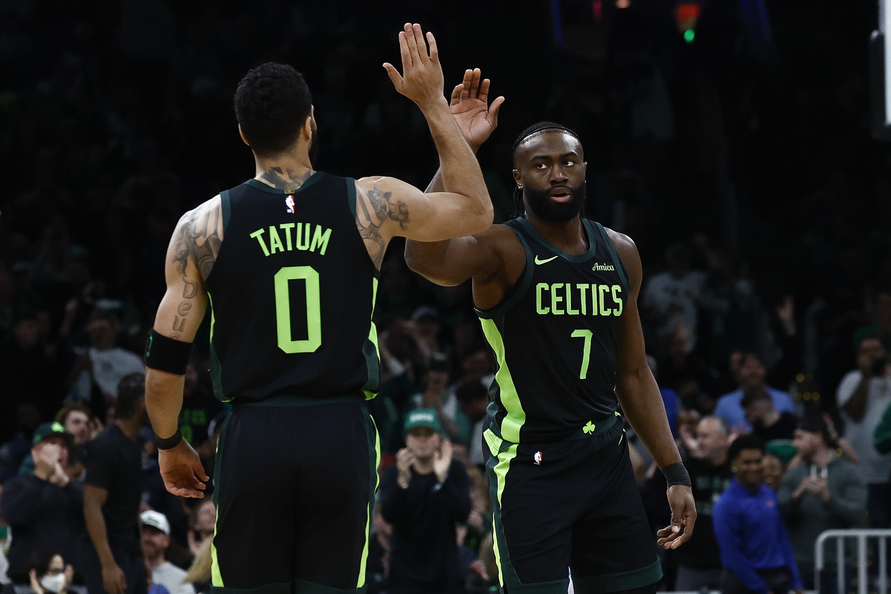 NBA彩经:独行侠不敌雄鹿 雷霆擒下灰熊 快船难胜活塞
