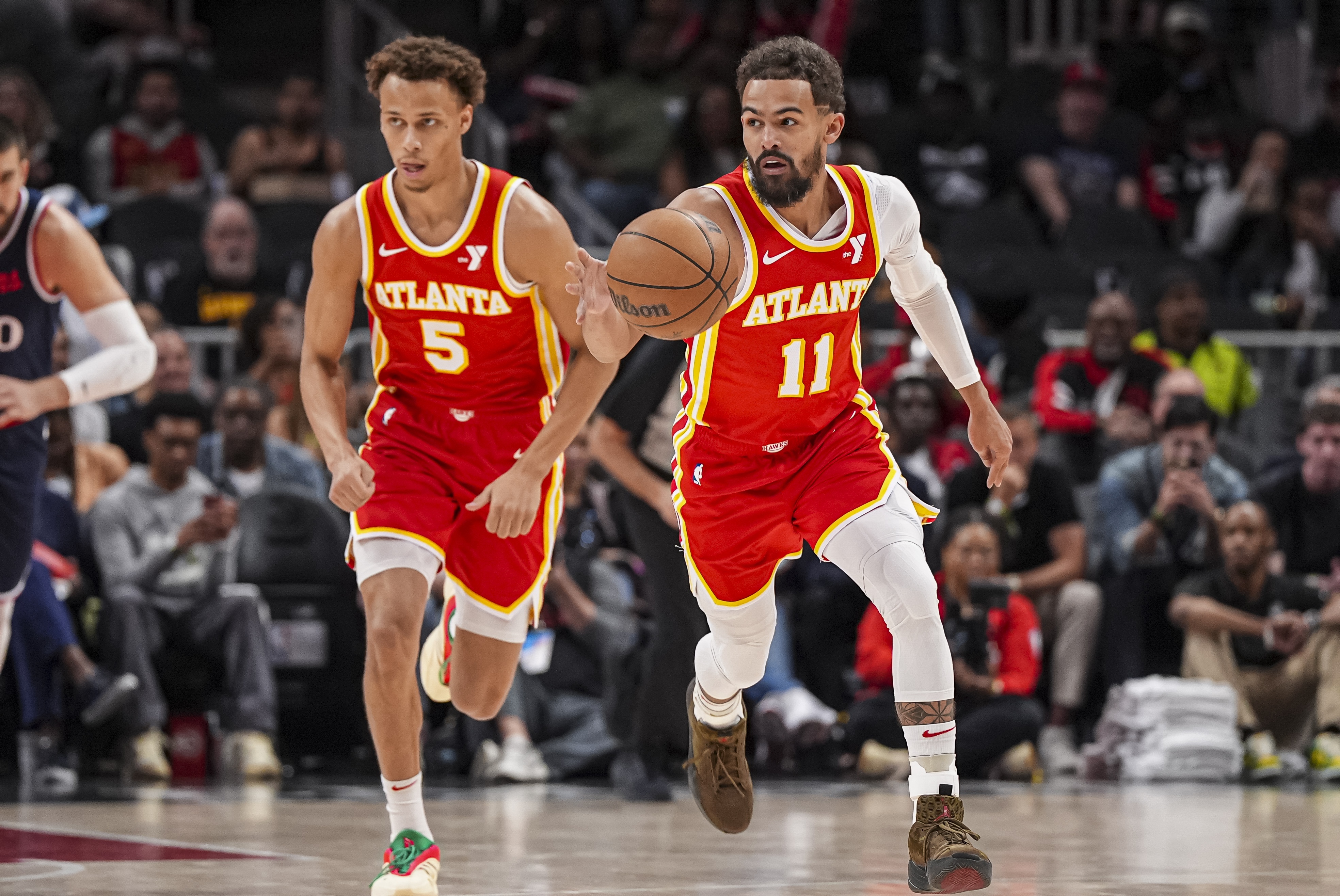  NBA历史上最年轻的单季200+抢断先生！特雷-杨：丹尼尔斯DPOY
